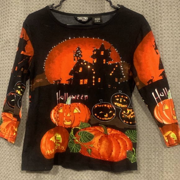 take two Tops - Halloween Sequenced Shirt, Size S 🎃🍁🍂